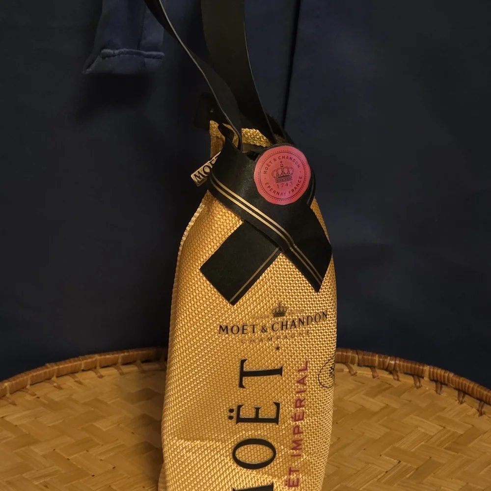 moet keep your